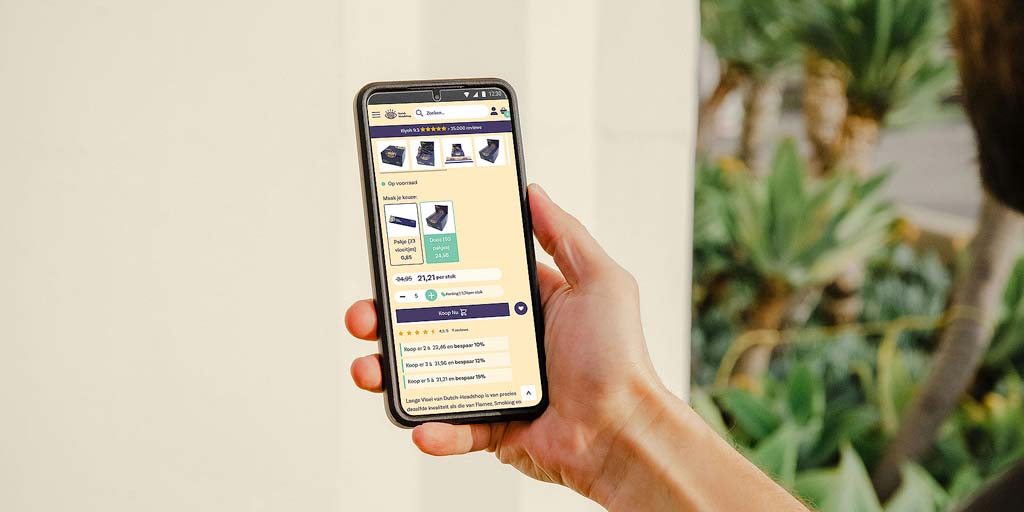 Dutch Headshop product page on a smartphone explaining the bulk discount.